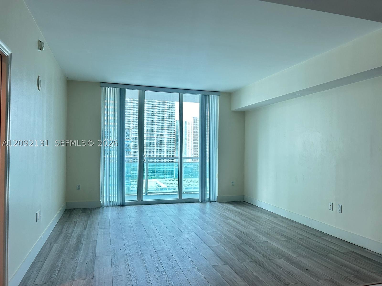 950 Brickell Bay Dr #1708, Miami FL 33131