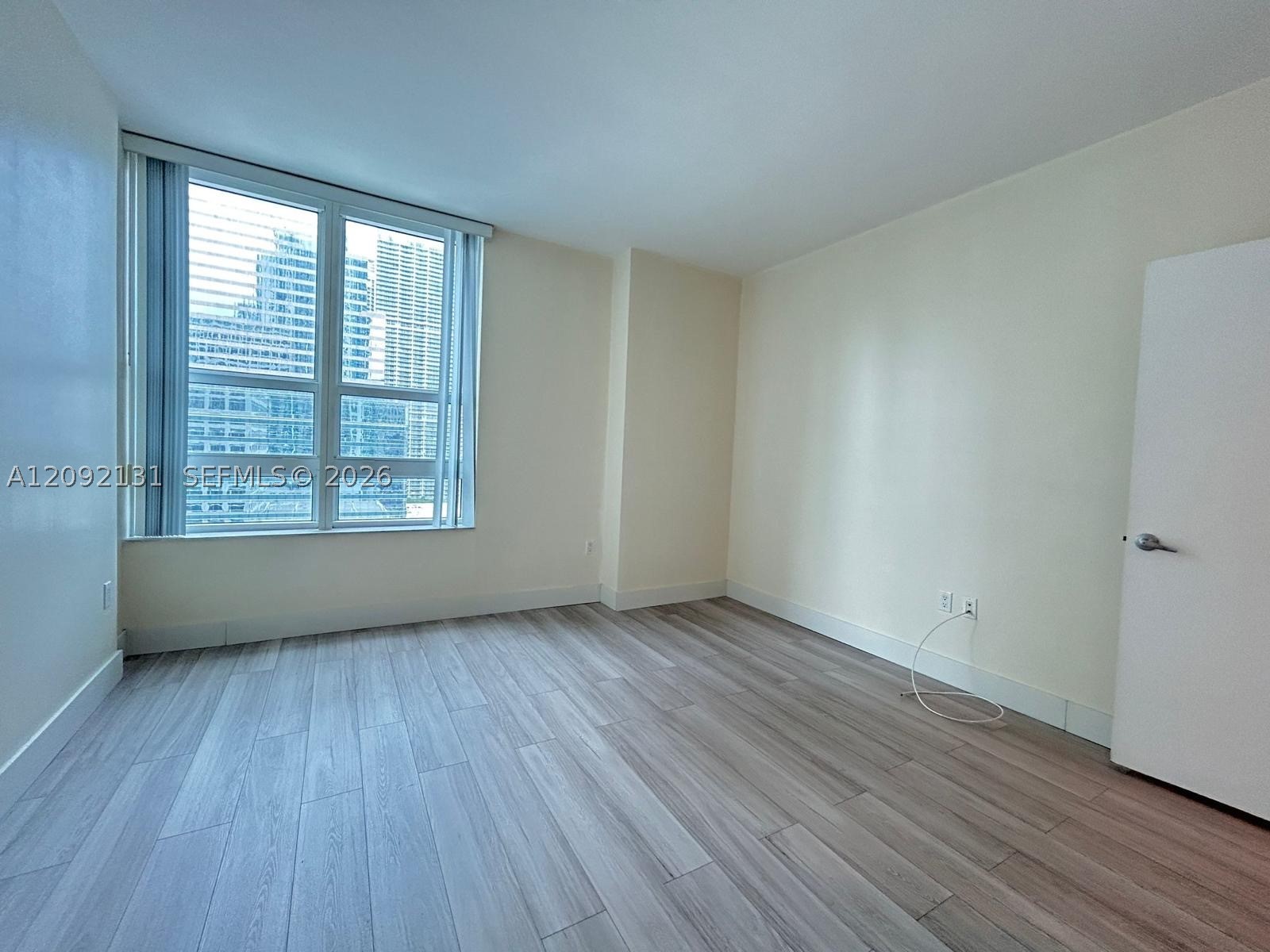 950 Brickell Bay Dr #1708, Miami FL 33131