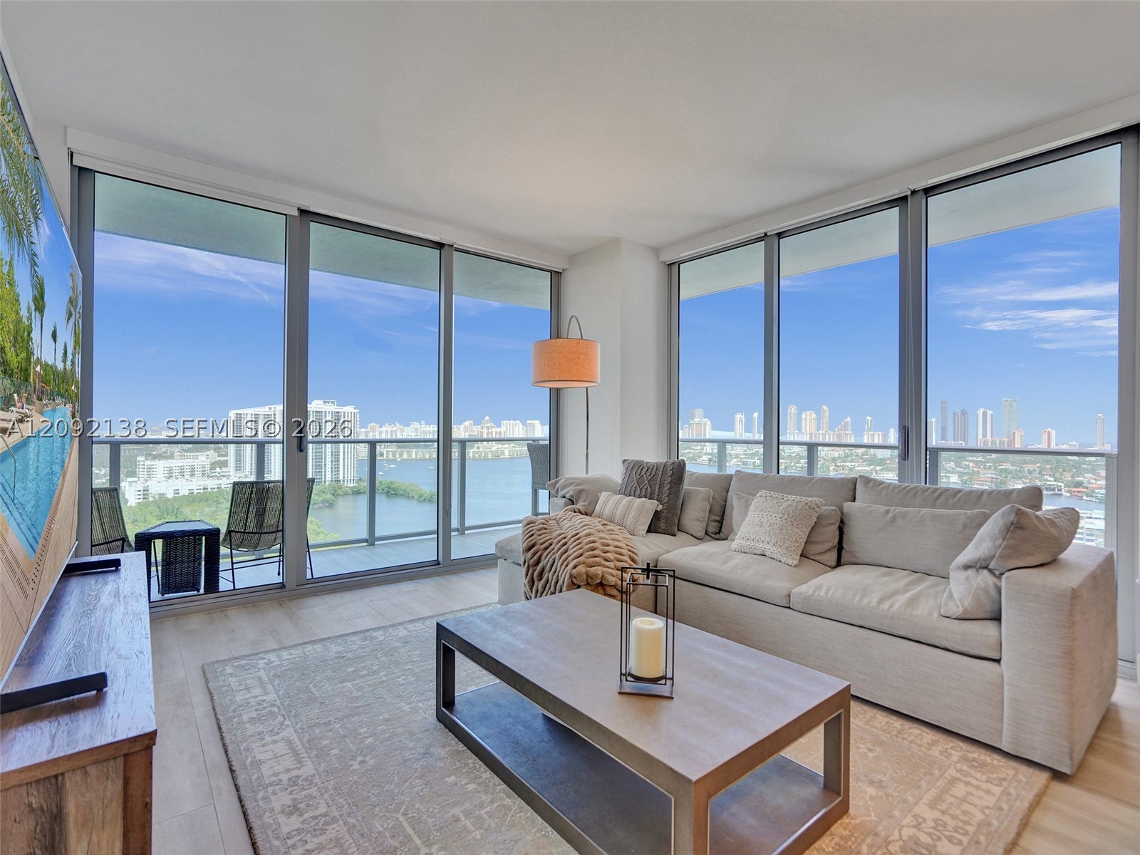 16385 Biscayne Blvd #2107, North Miami Beach FL 33160