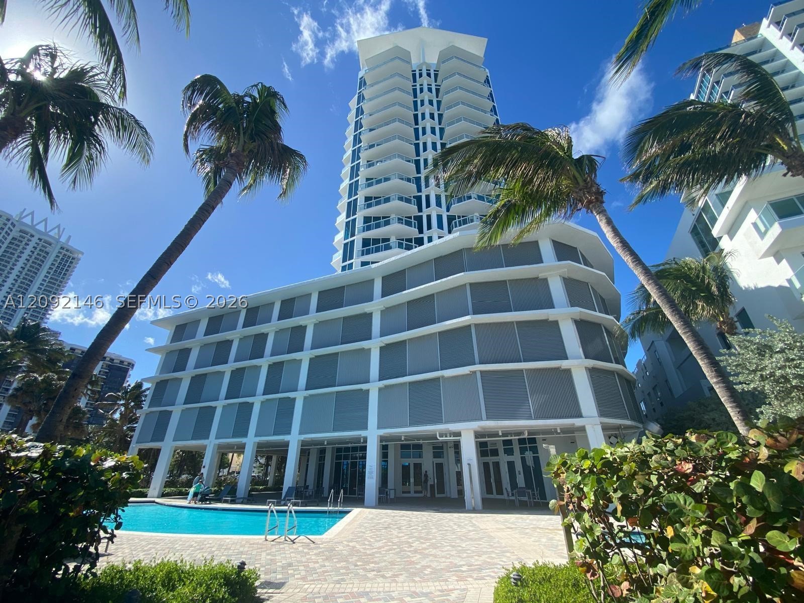 6515 Collins Ave #1505, Miami Beach FL 33141