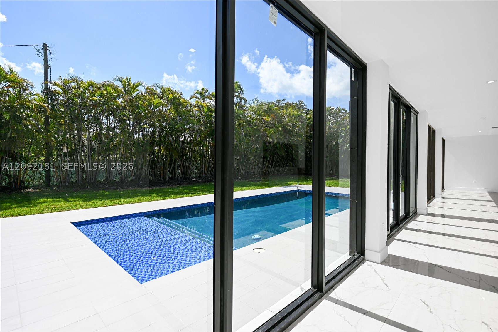 9505 SW 67th Ave, Pinecrest FL 33156
