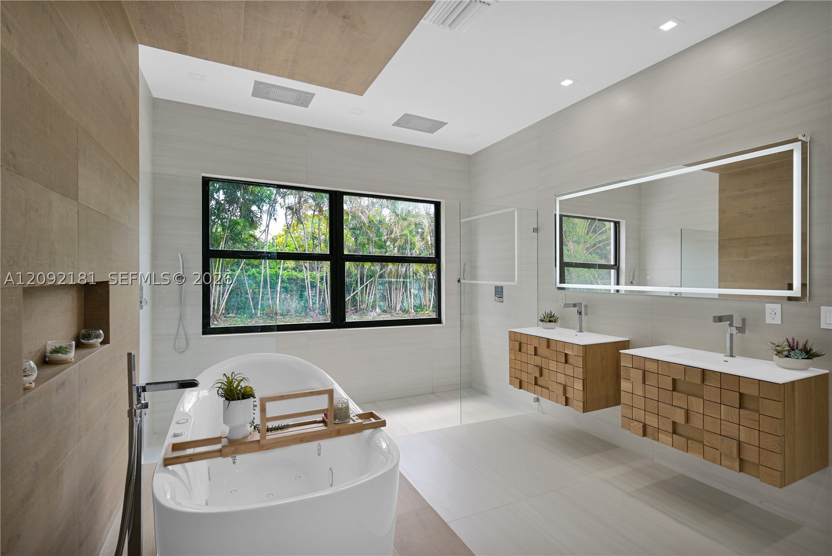 9505 SW 67th Ave, Pinecrest FL 33156
