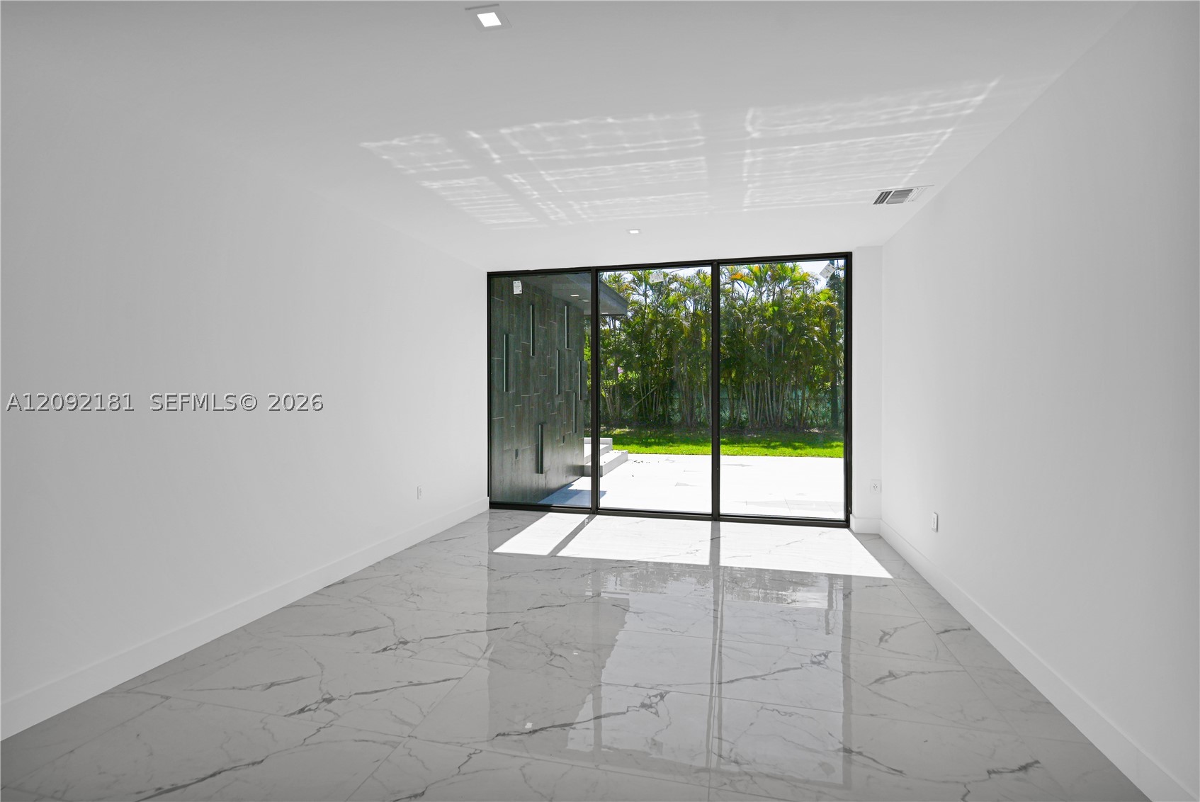 9505 SW 67th Ave, Pinecrest FL 33156