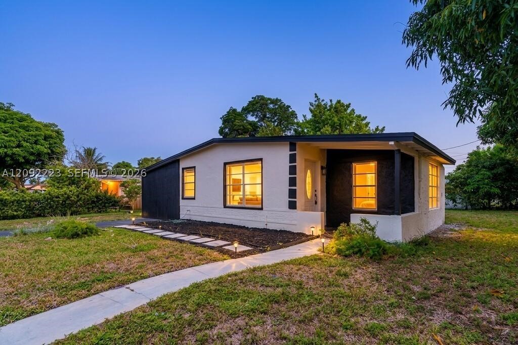 3411 NW 5th Ct, Lauderhill FL 33311