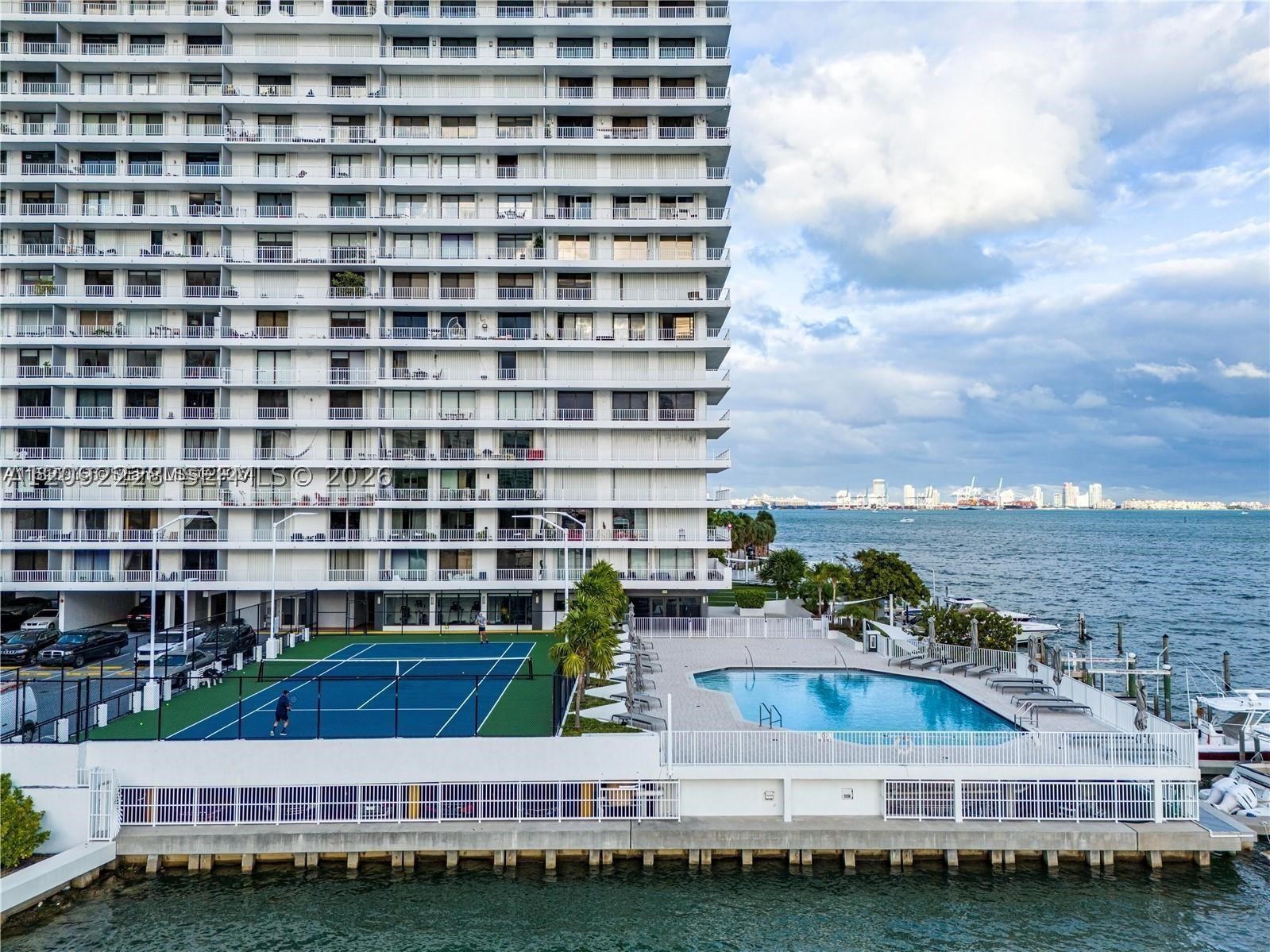 200 SE 15th Rd #4K, Miami FL 33129