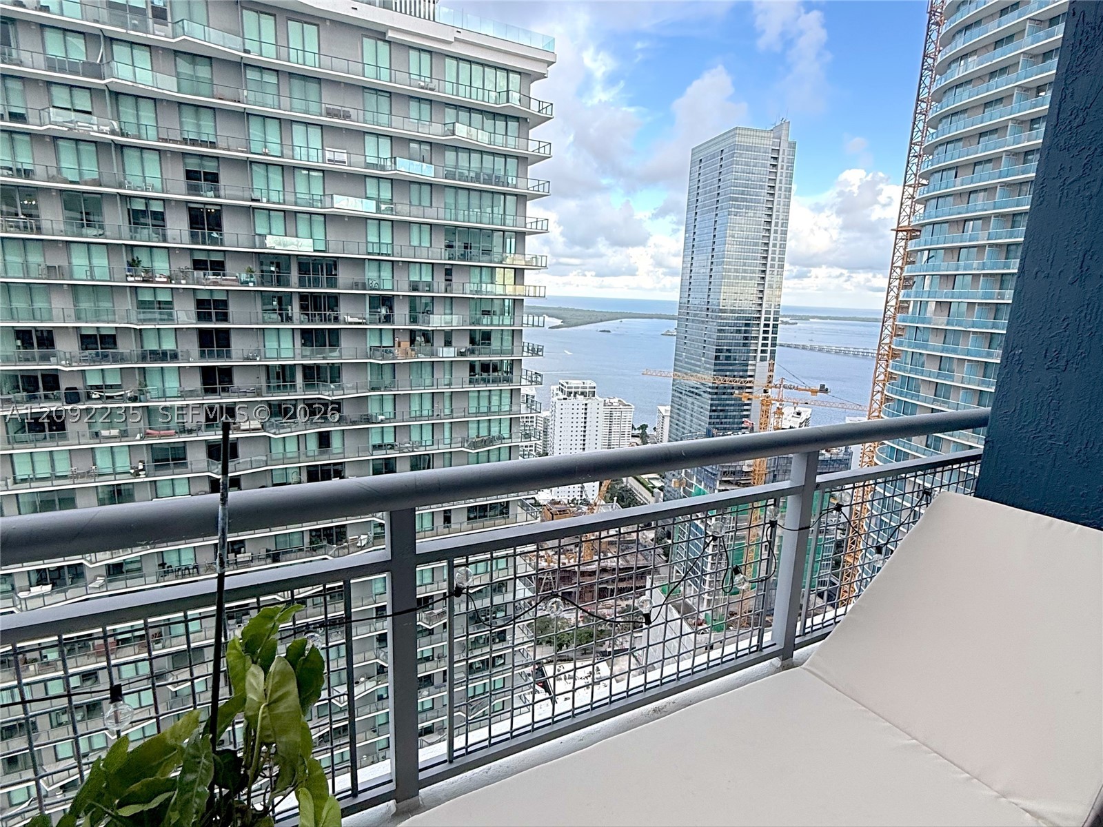 60 SW 13th St #4608, Miami FL 33130