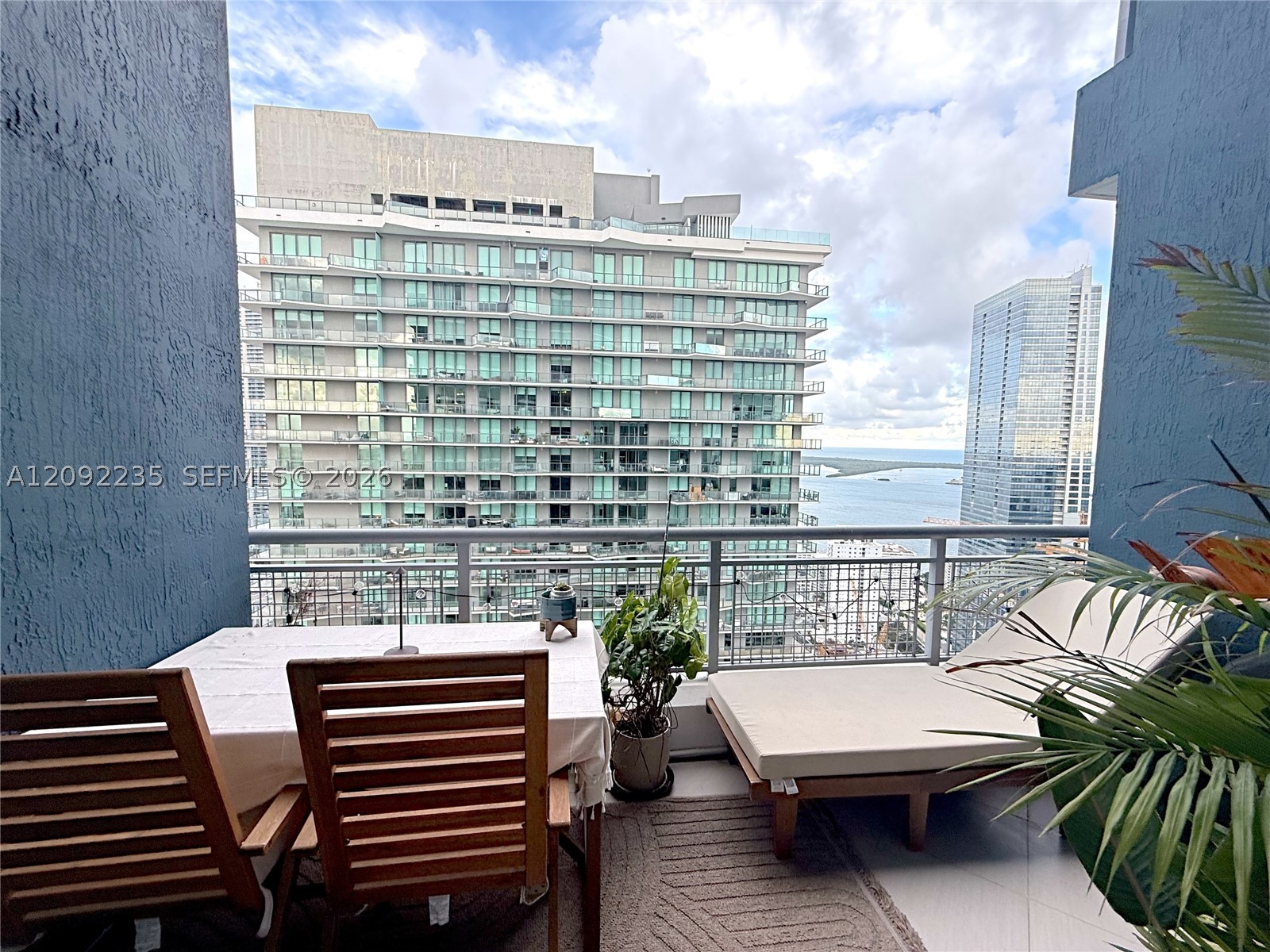 60 SW 13th St #4608, Miami FL 33130