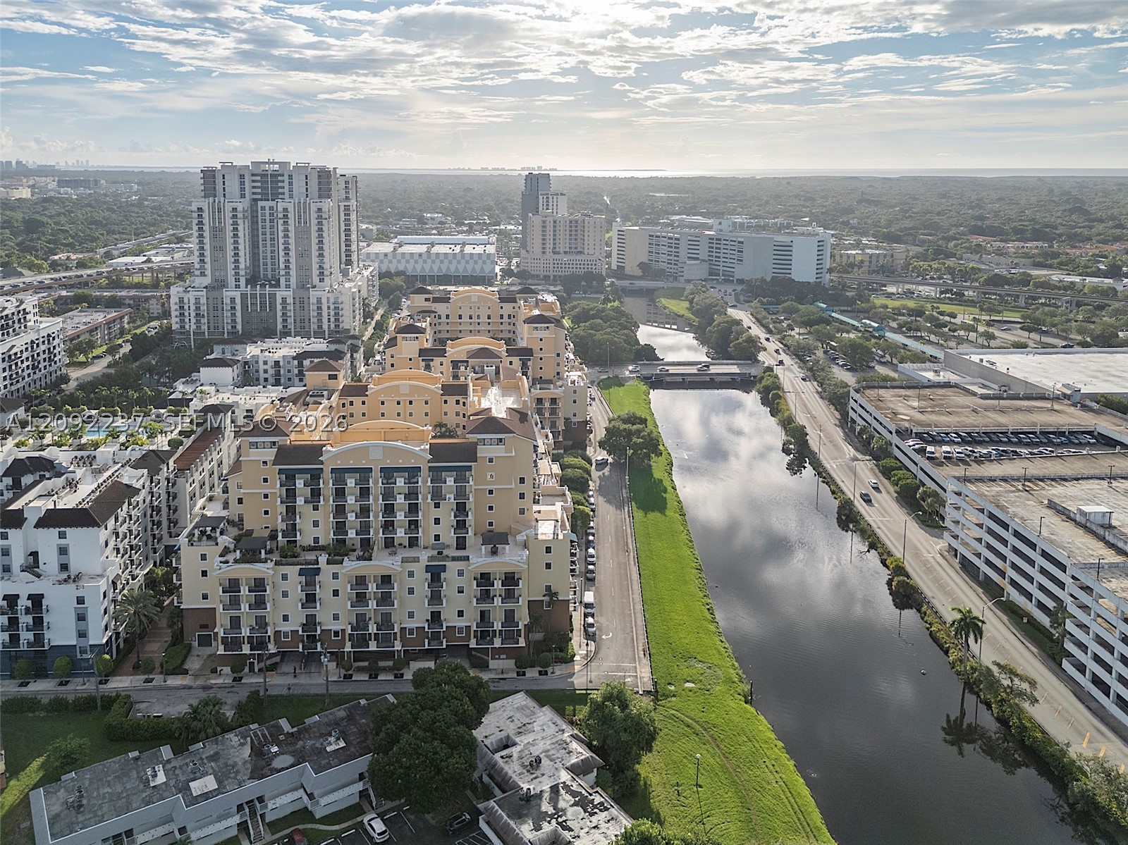8395 SW 73rd Ave #522, Miami FL 33143