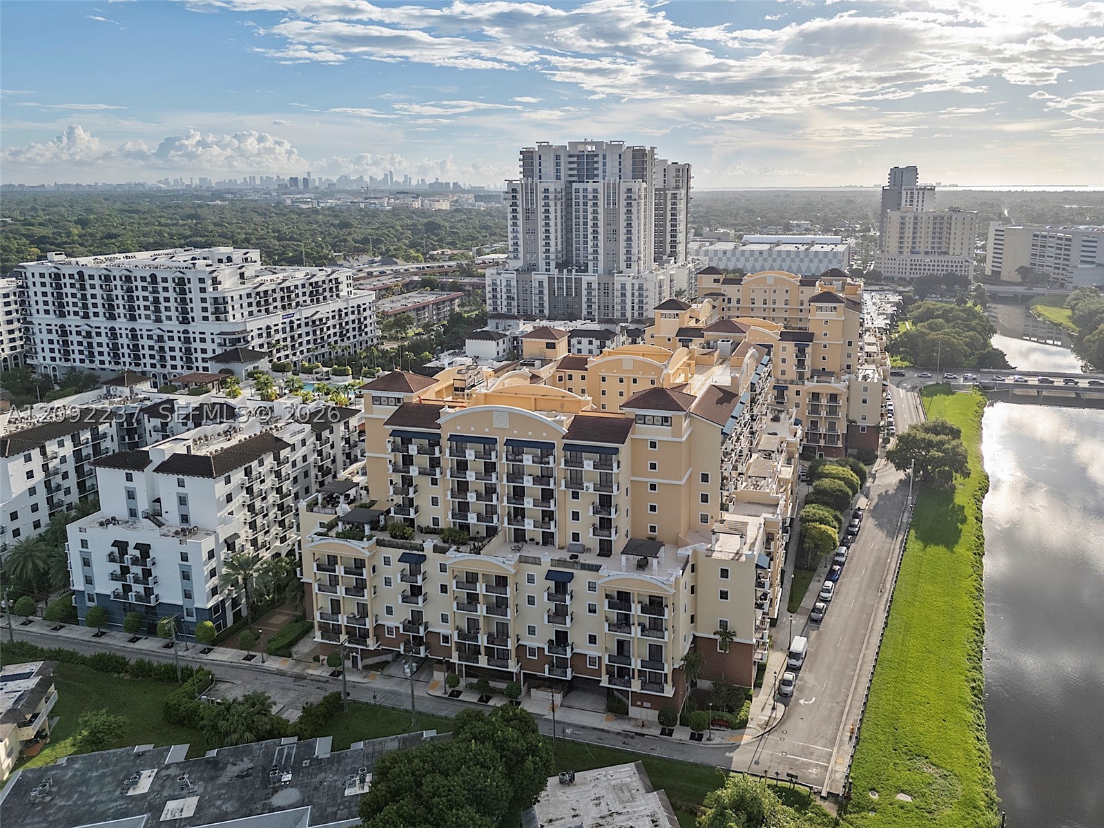 8395 SW 73rd Ave #522, Miami FL 33143