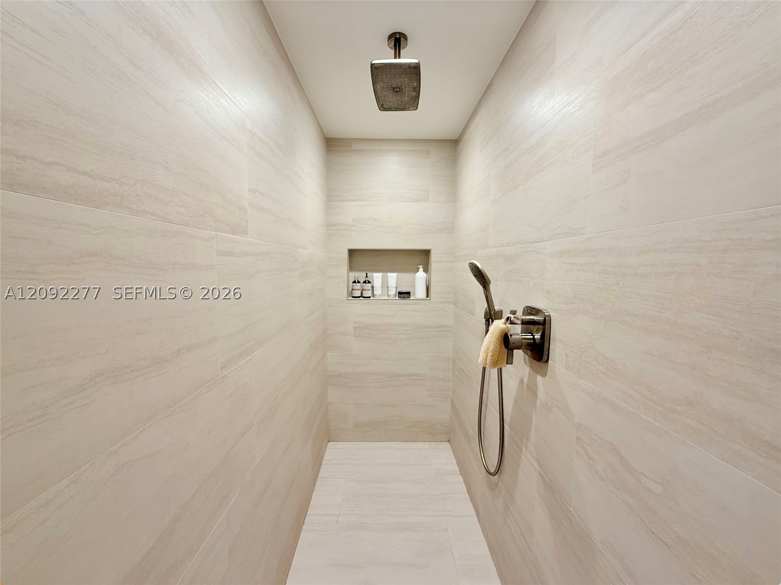 495 Brickell Ave #5106, Miami FL 33131