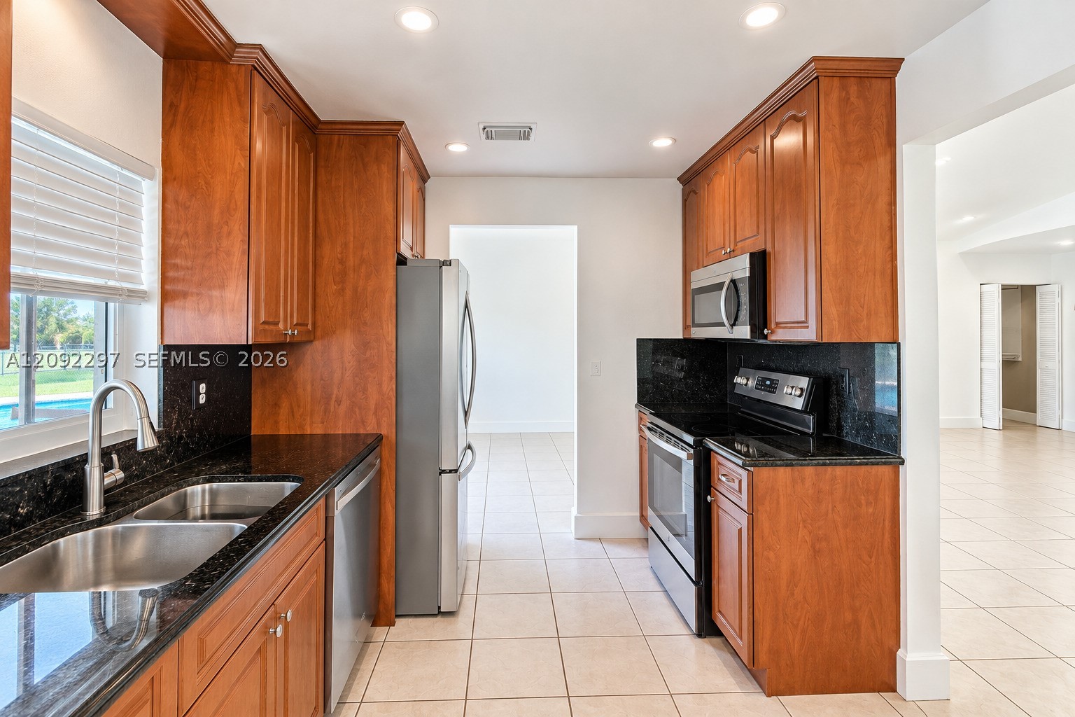 11655 SW 50th St, Cooper City FL 33330