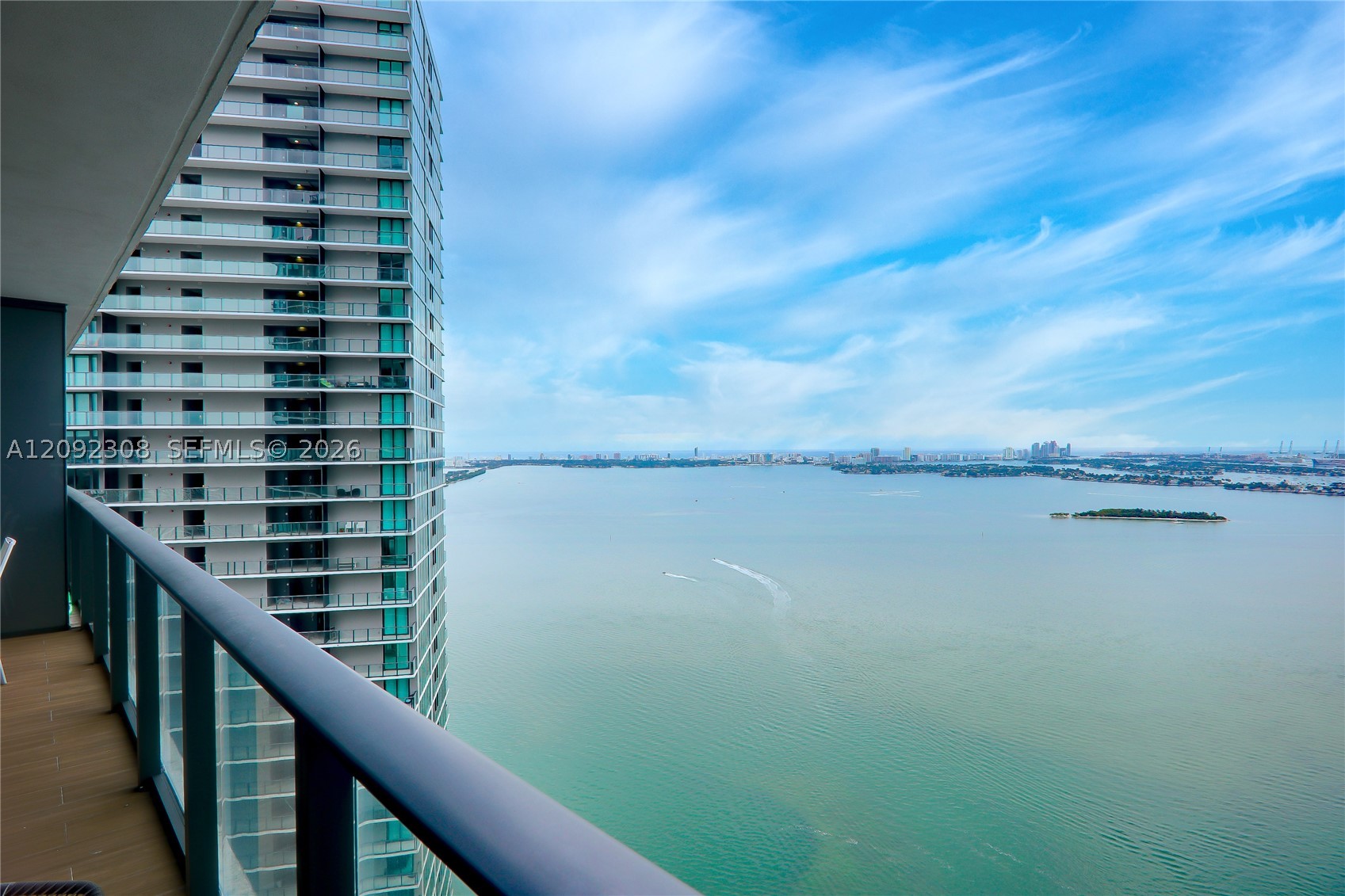 650 NE 32nd St #4105, Miami FL 33137