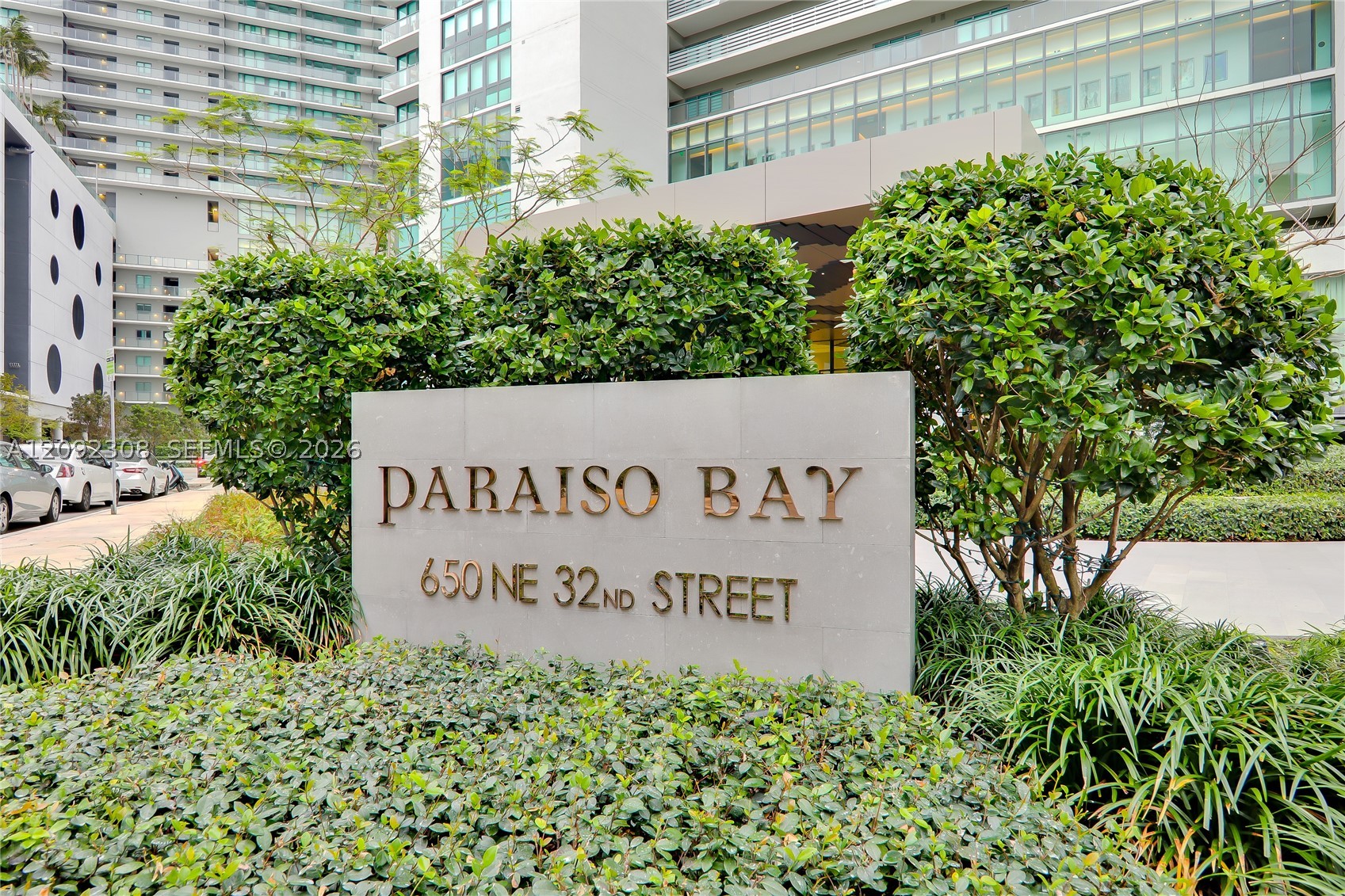 650 NE 32nd St #4105, Miami FL 33137