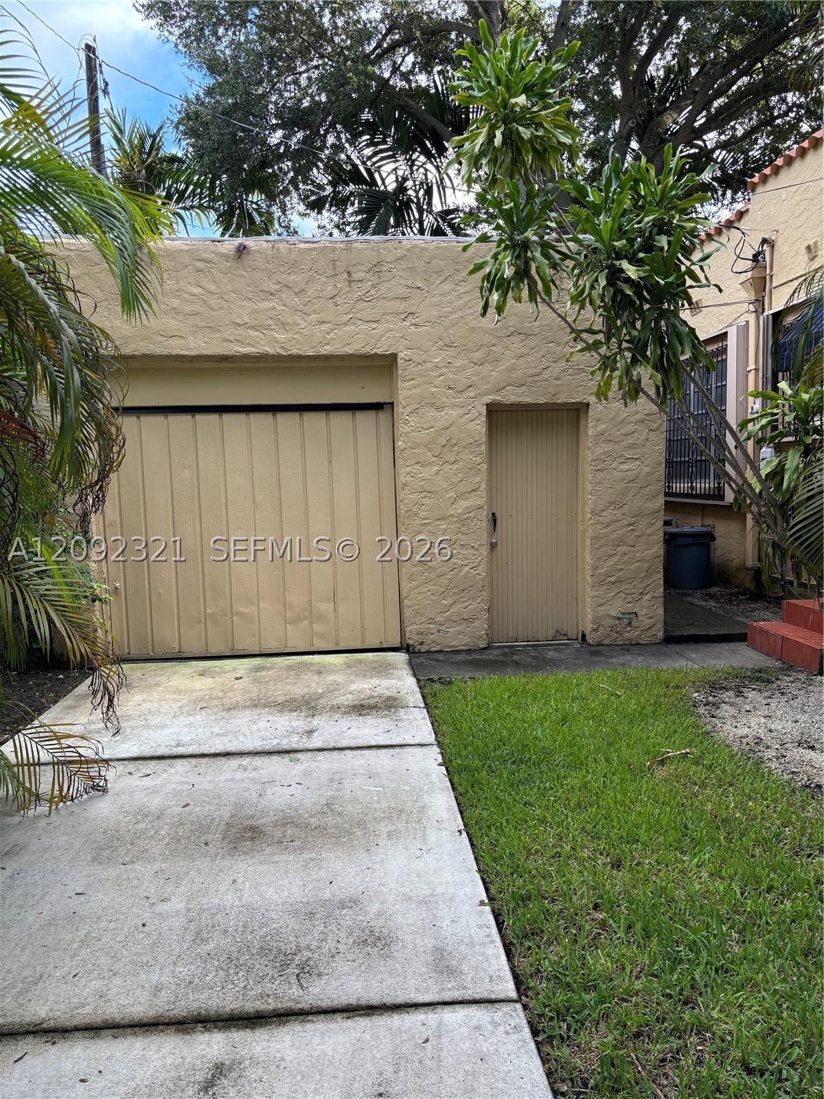 825 Madrid St, Coral Gables FL 33134