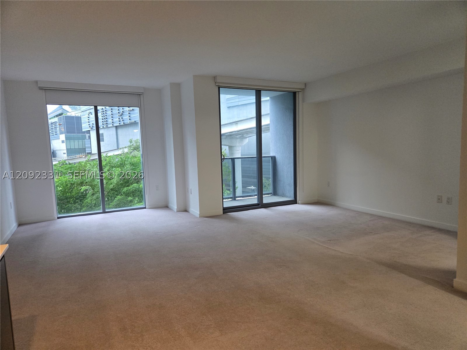 31 SE 6th St #503, Miami FL 33131