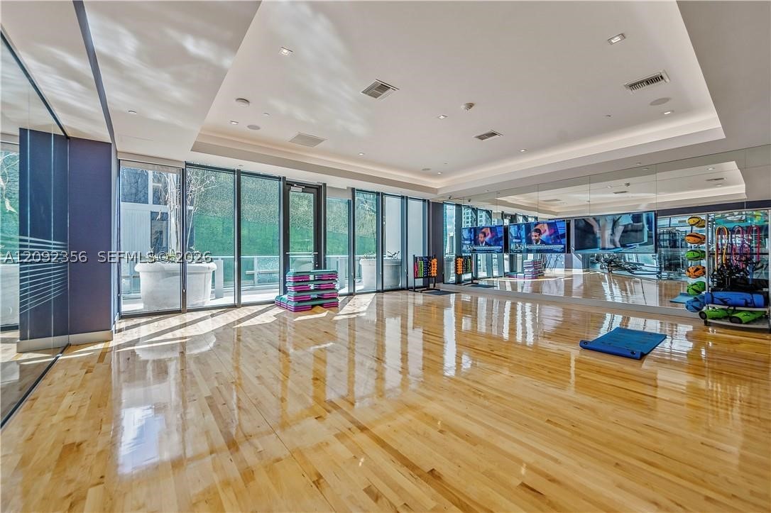 1010 Brickell Ave #4503, Miami FL 33131