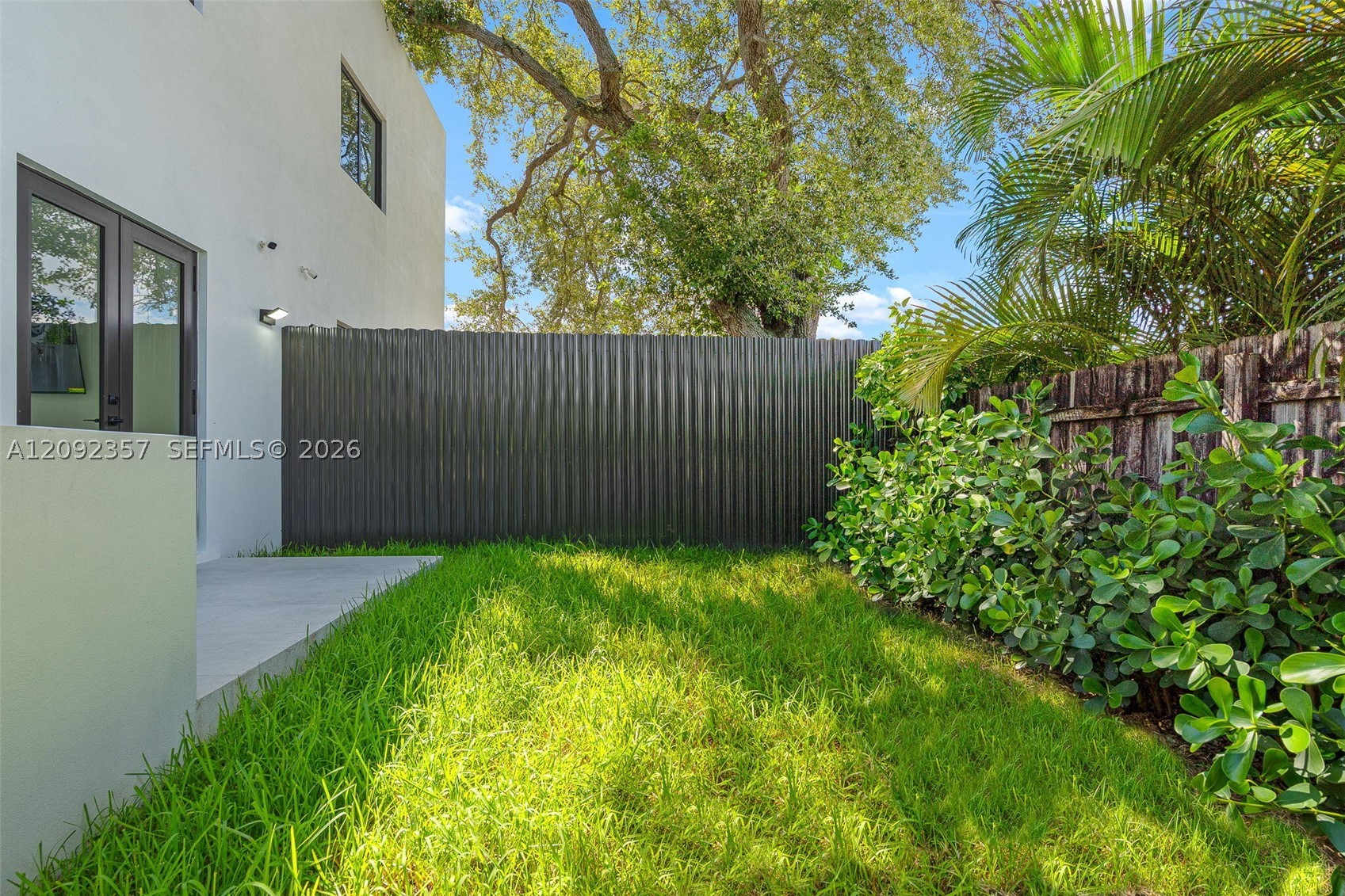 3453 NW 4th St, Miami FL 33125