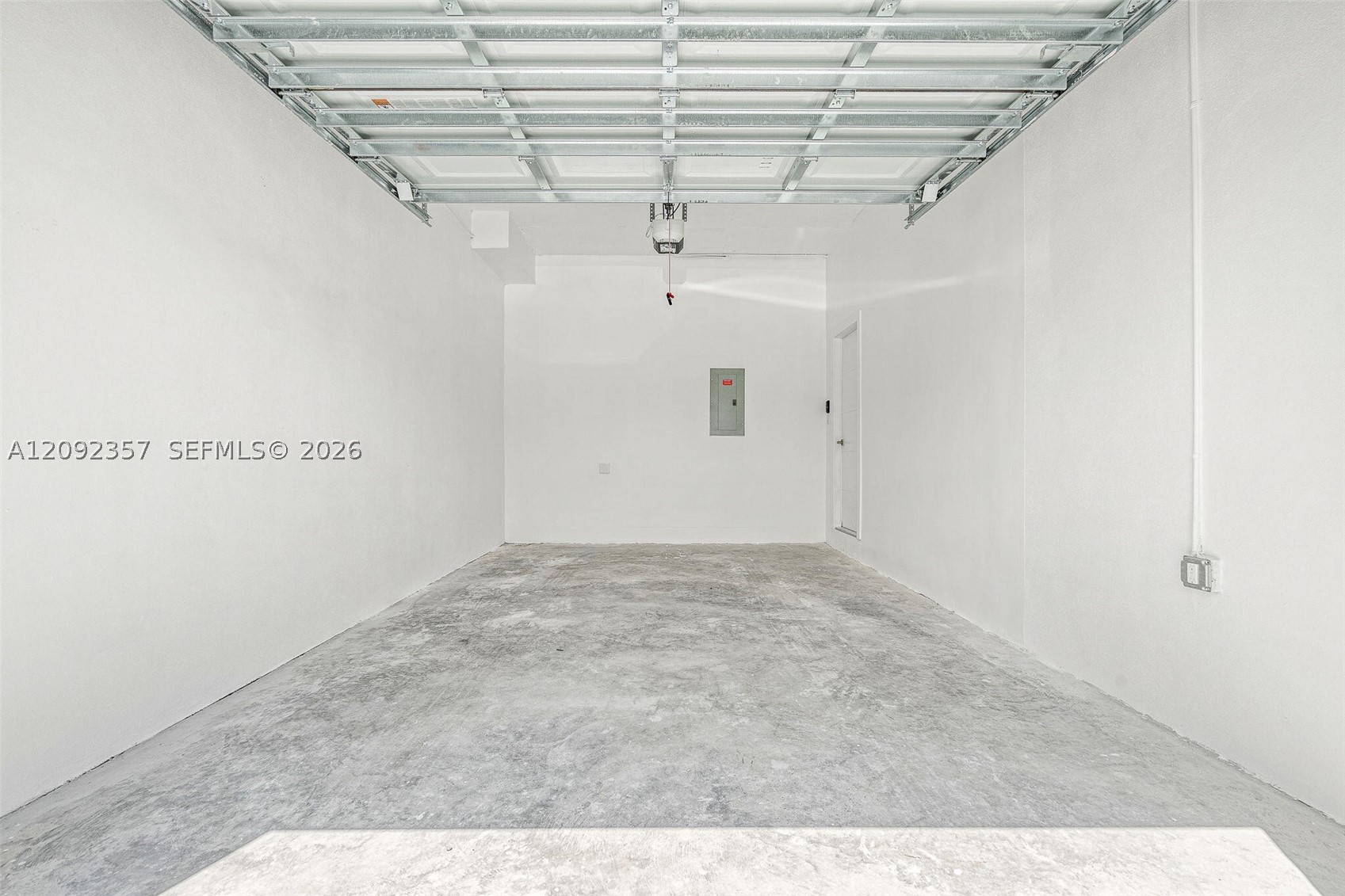 3453 NW 4th St, Miami FL 33125