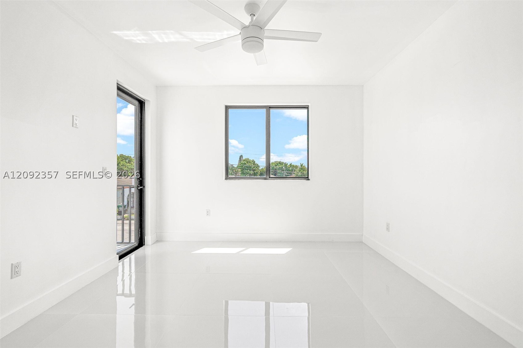 3453 NW 4th St, Miami FL 33125