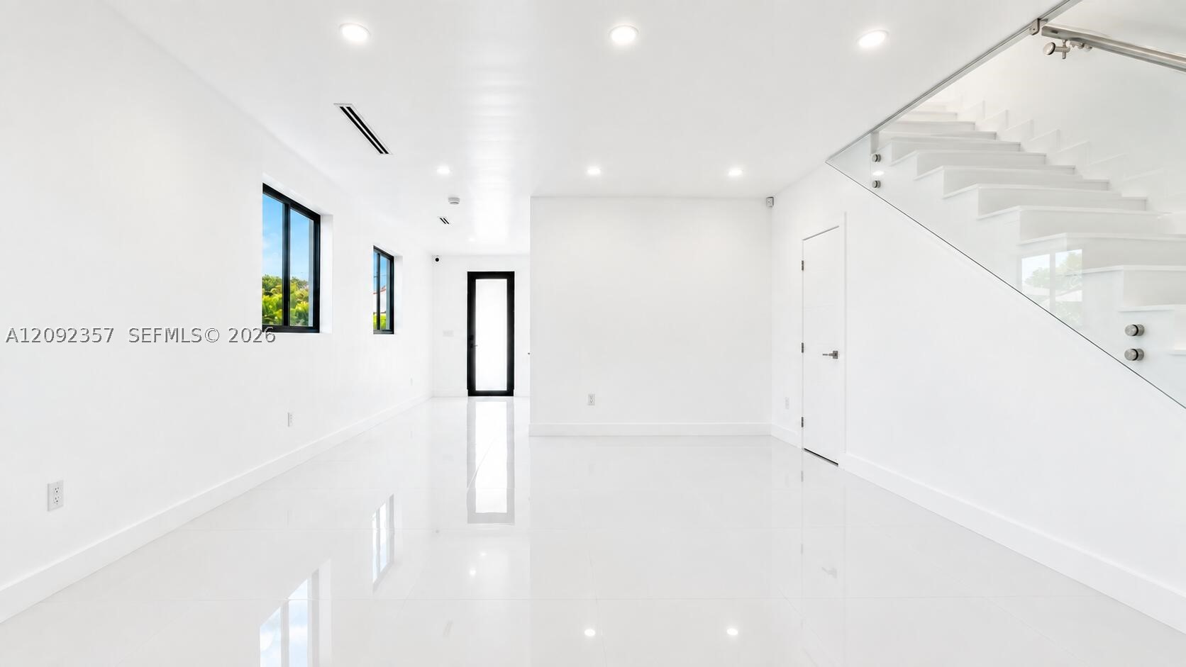 3453 NW 4th St, Miami FL 33125