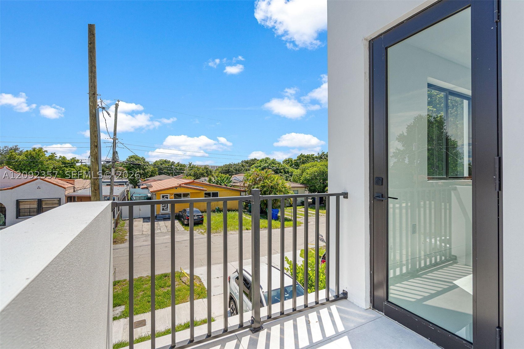 3453 NW 4th St, Miami FL 33125