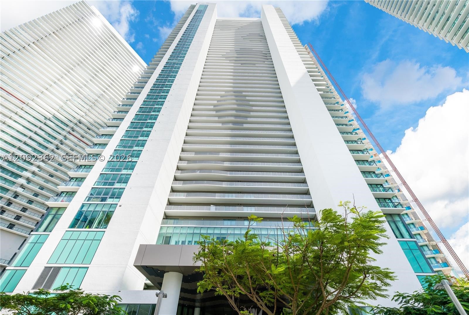 650 NE 32nd St #4105, Miami FL 33137