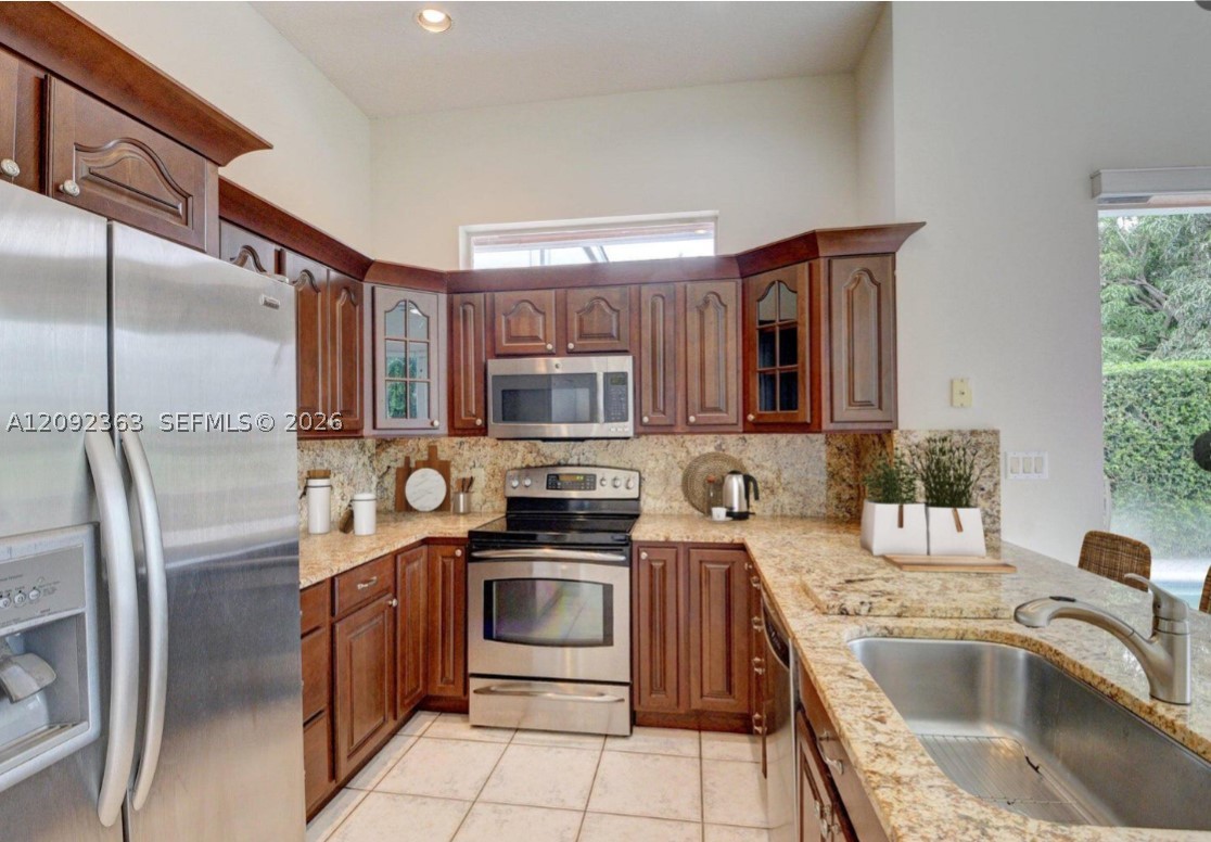 8291 Hampton Wood Dr #8291, Boca Raton FL 33433