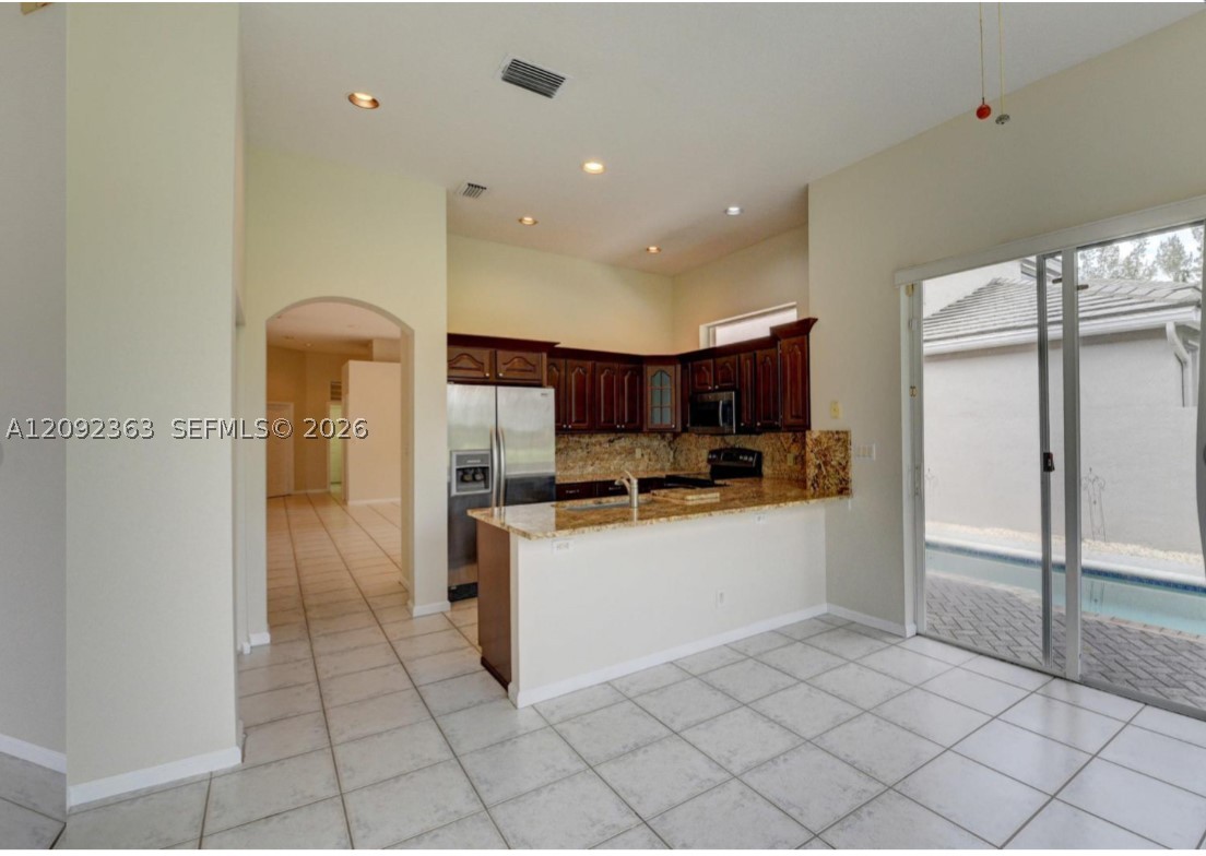 8291 Hampton Wood Dr #8291, Boca Raton FL 33433