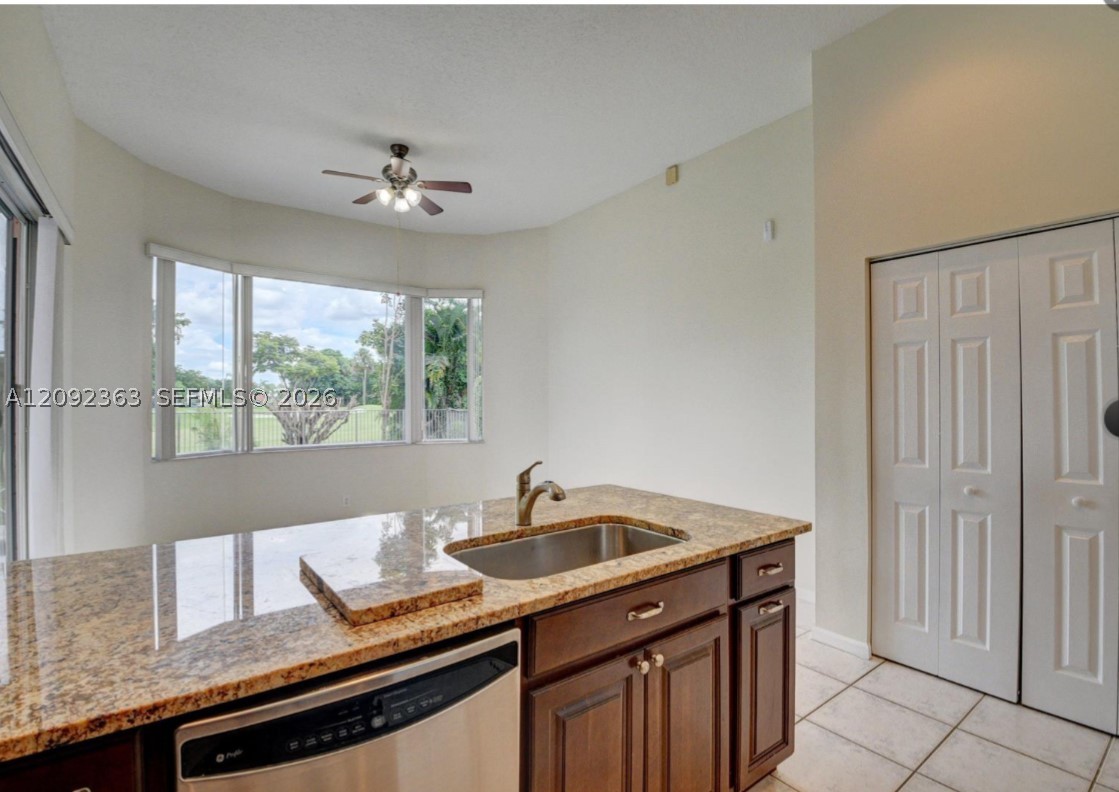 8291 Hampton Wood Dr #8291, Boca Raton FL 33433