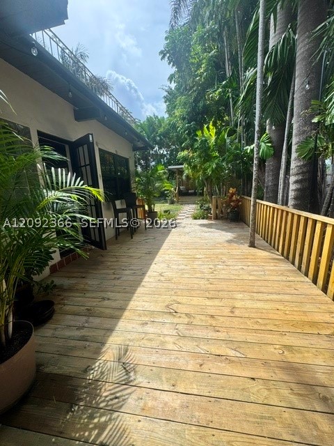 1628 NW 8th St #1628, Miami FL 33125