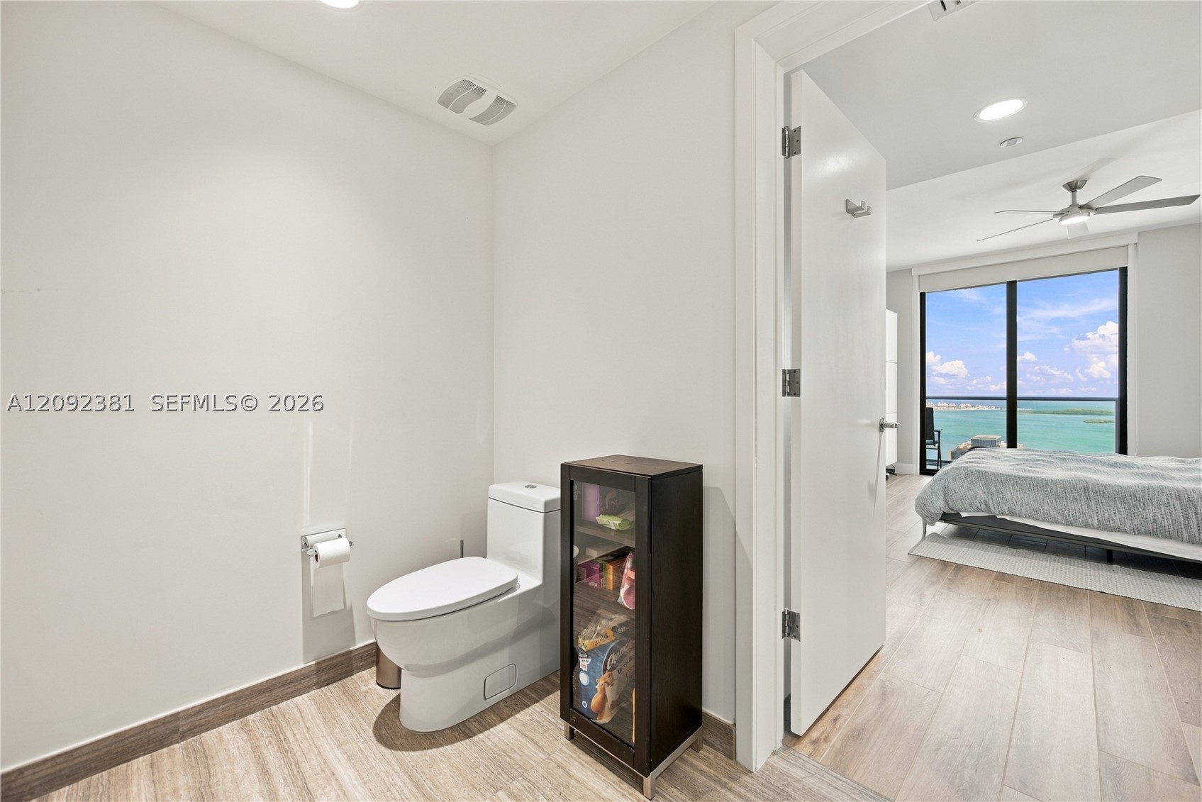 1010 Brickell Ave #4503, Miami FL 33131