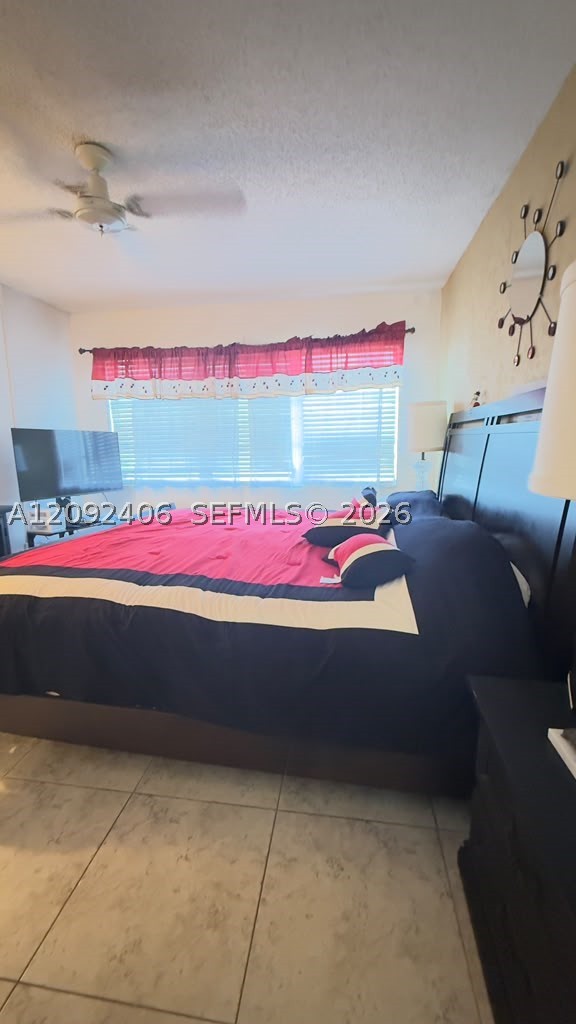 400 S Hollybrook Dr #305, Pembroke Pines FL 33025