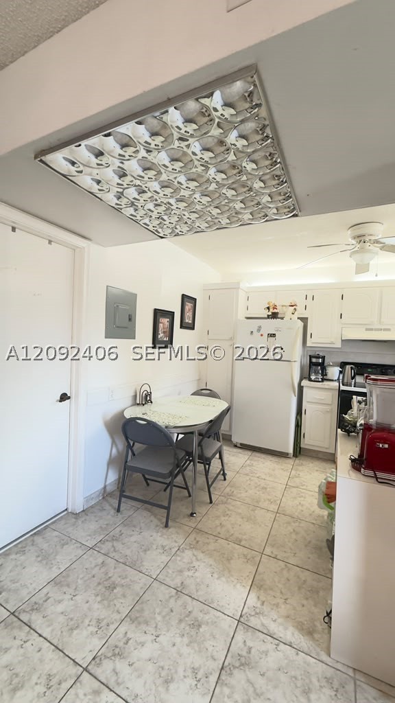 400 S Hollybrook Dr #305, Pembroke Pines FL 33025