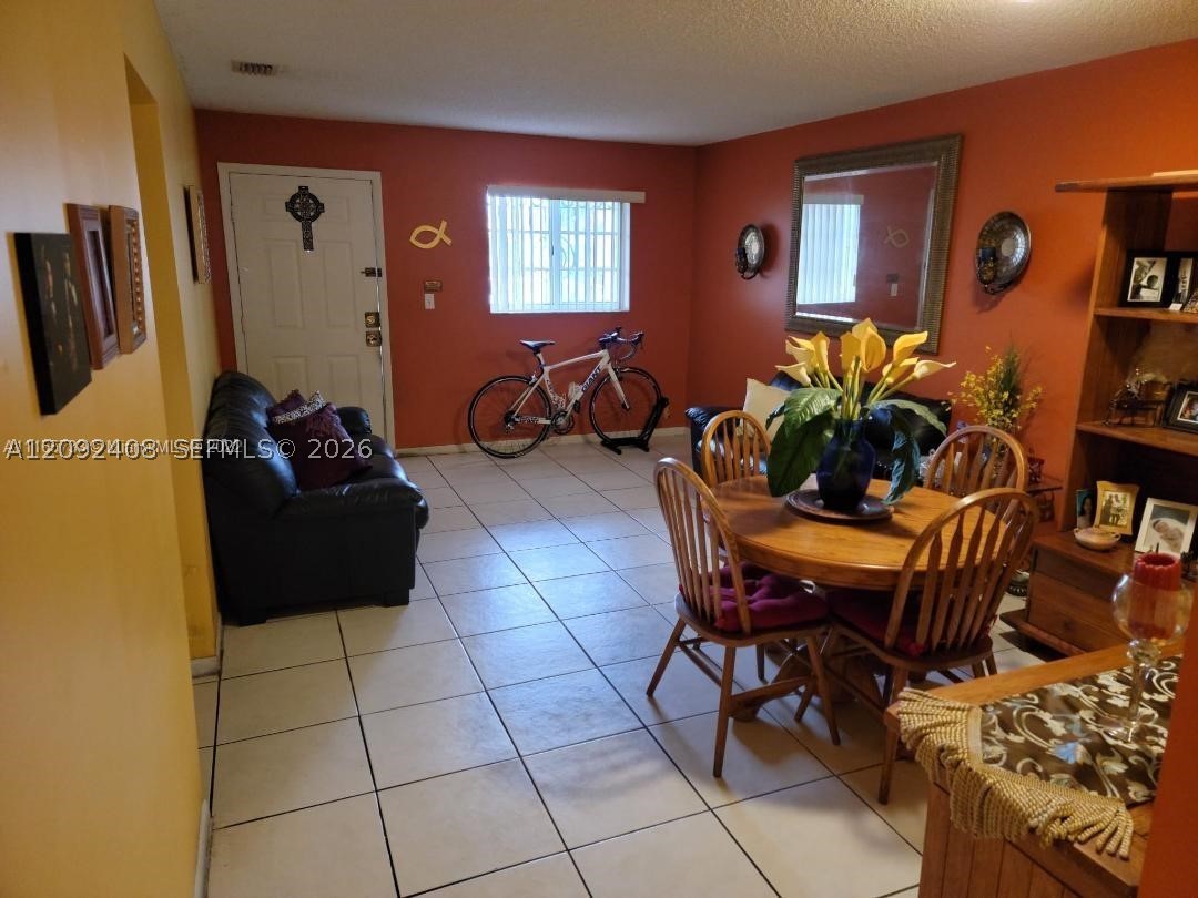 8851 NW 119th St #6113, Hialeah Gardens FL 33018