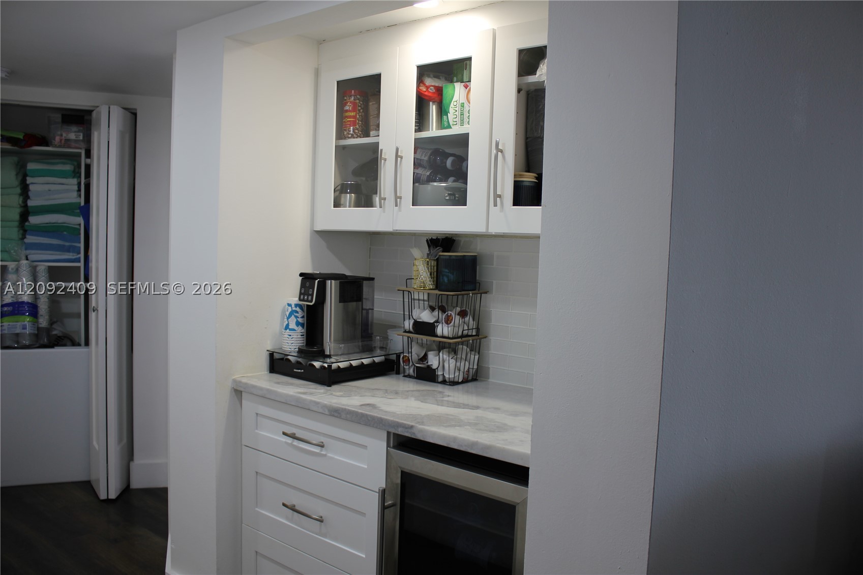 3500 Mystic Pointe Dr #1907, Aventura FL 33180