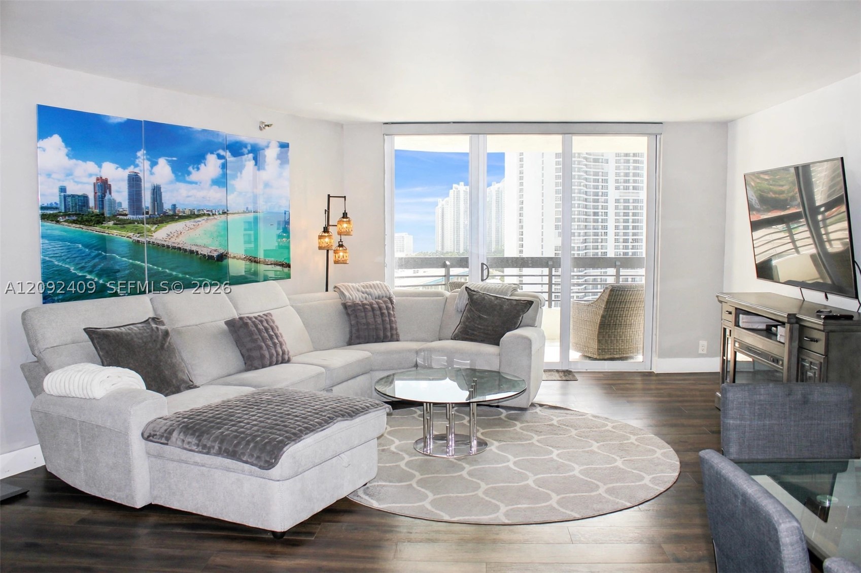 3500 Mystic Pointe Dr #1907, Aventura FL 33180
