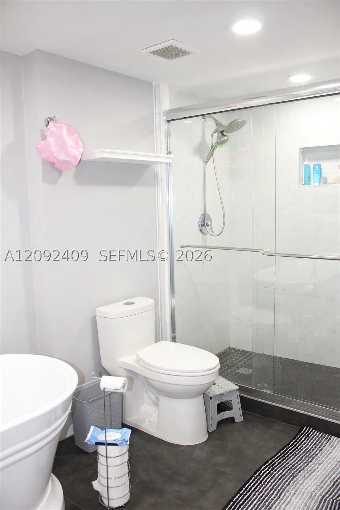 3500 Mystic Pointe Dr #1907, Aventura FL 33180