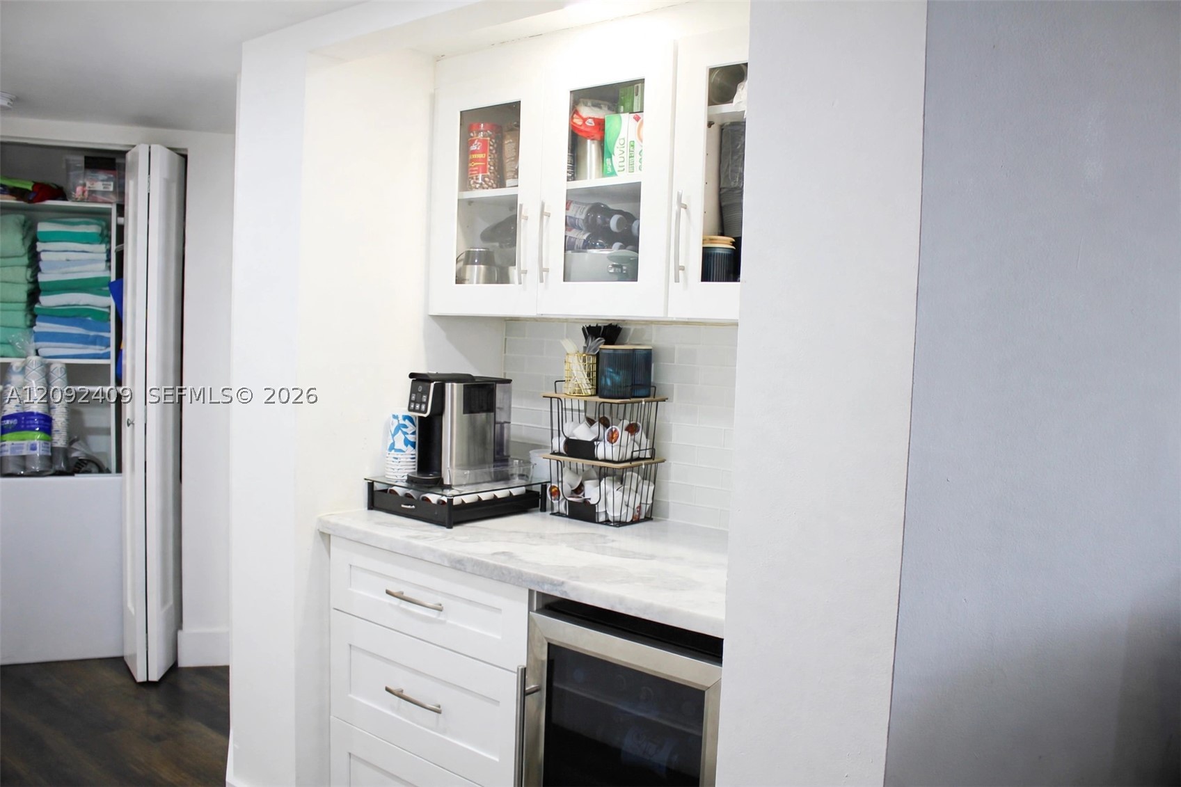 3500 Mystic Pointe Dr #1907, Aventura FL 33180