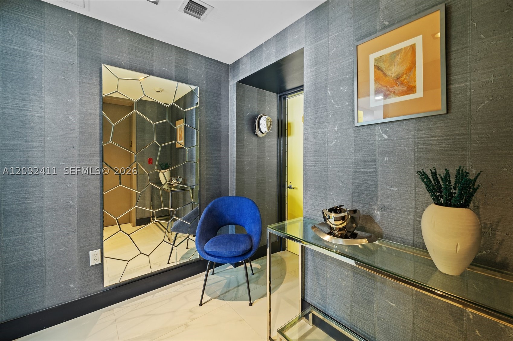 650 NE 32 #3302, Miami FL 33137