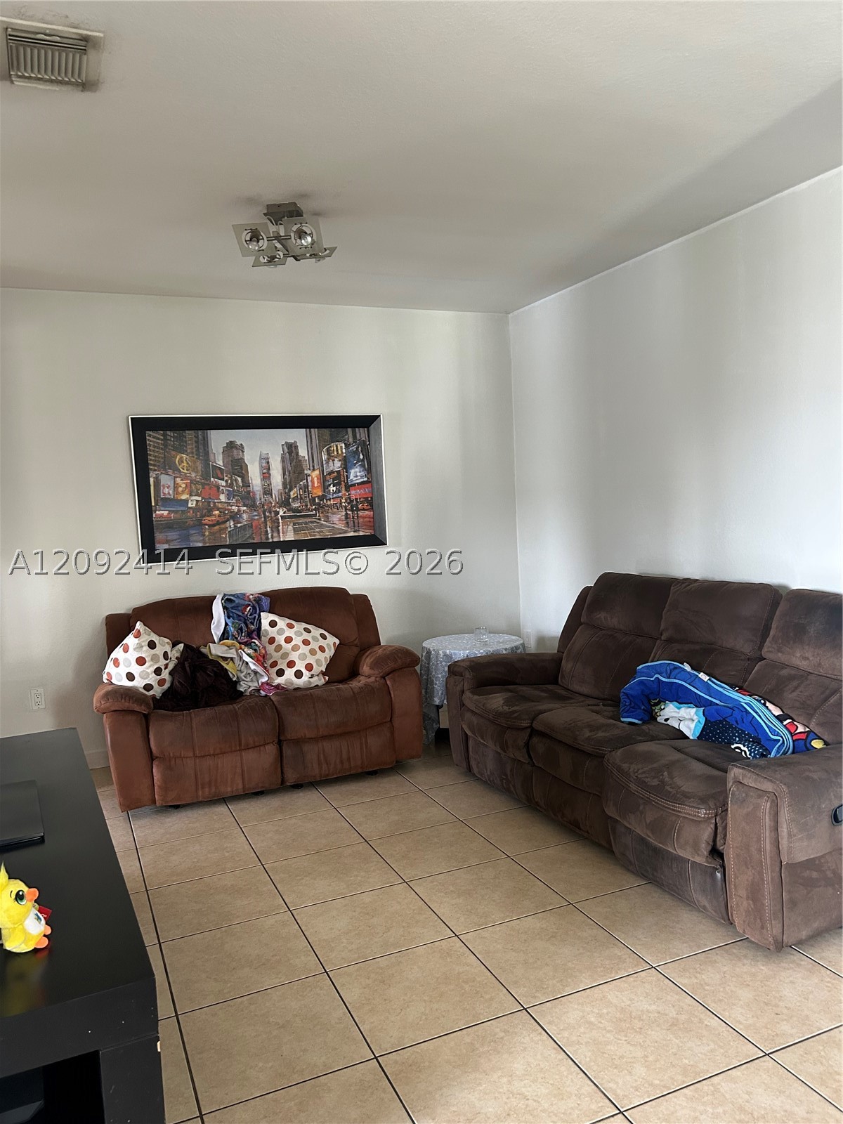 10735 NW 75th St, Doral FL 33178