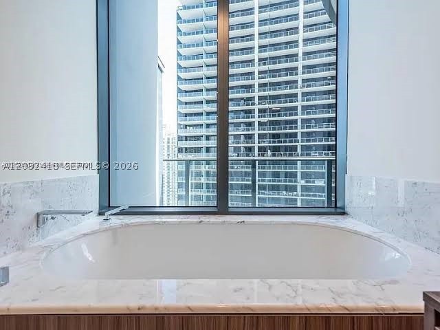 1000 Brickell Plz #3509, Miami FL 33131