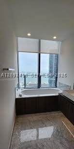 1000 Brickell Plz #3509, Miami FL 33131