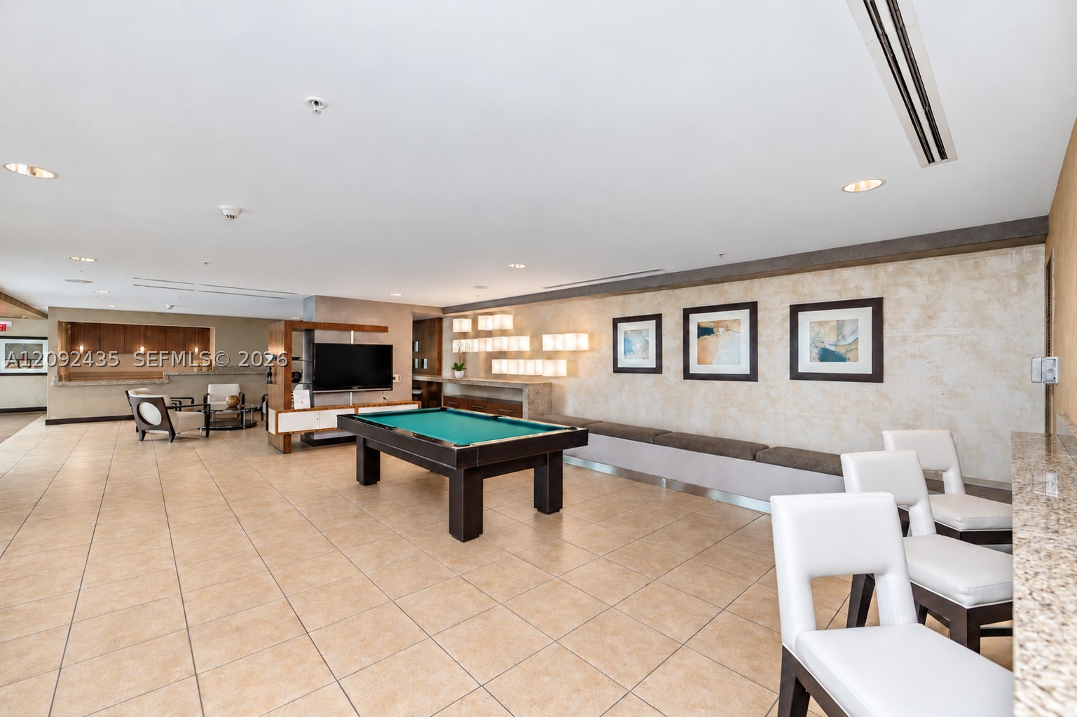 60 SW 13th St #4002, Miami FL 33130