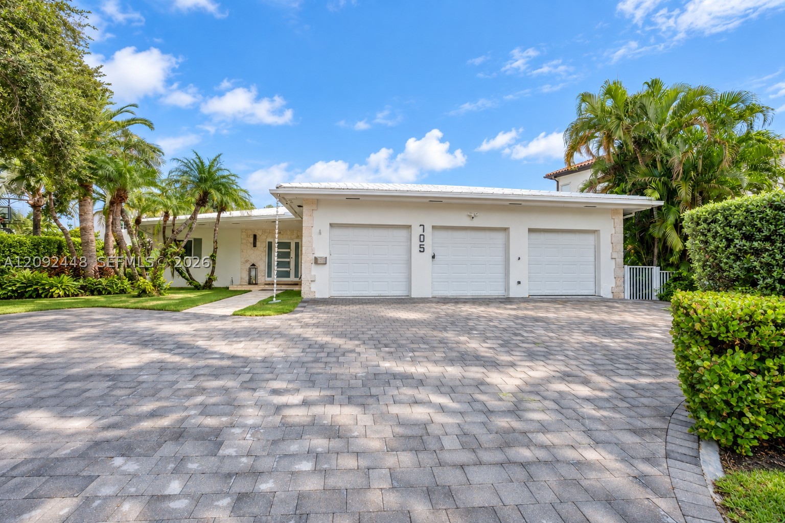 705 Bella Vista Ave, Coral Gables FL 33156