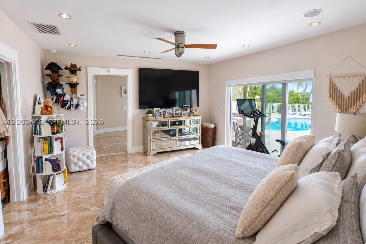 705 Bella Vista Ave, Coral Gables FL 33156