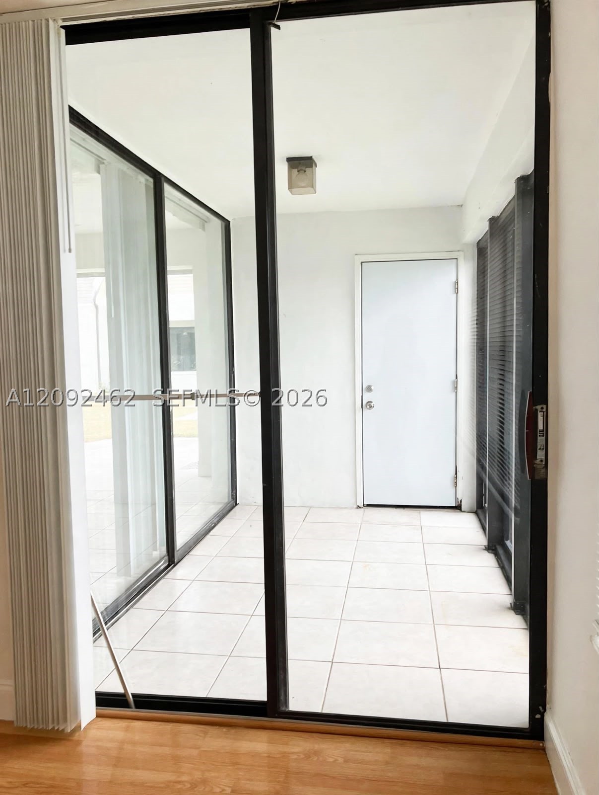 217 Lake Pointe Dr #204, Oakland Park FL 33309