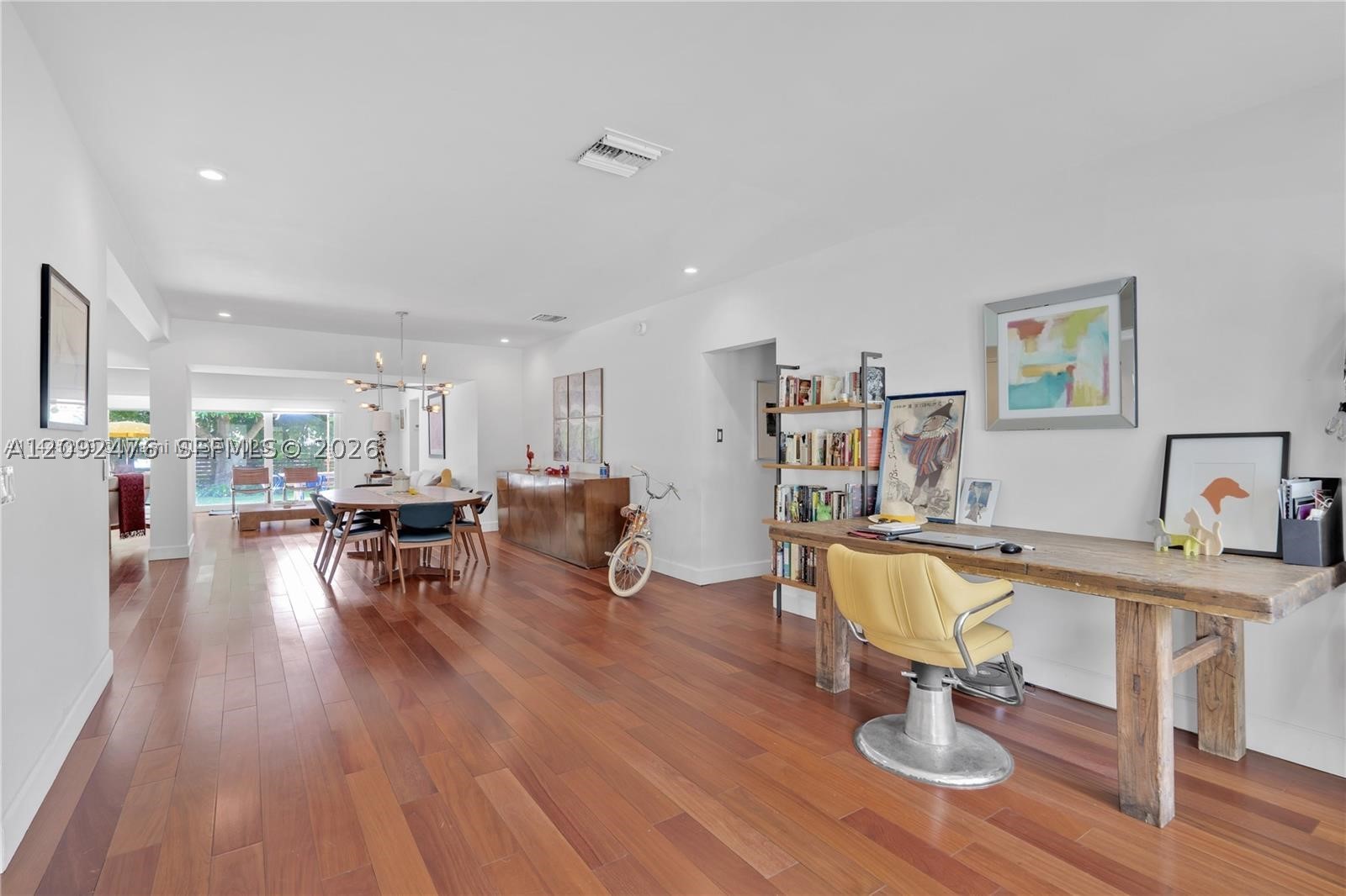 1749 Bay Dr #0, Miami Beach FL 33141