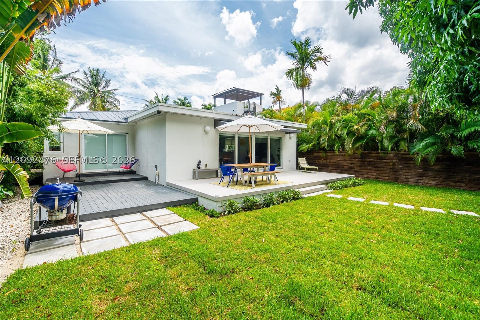 1749 Bay Dr #0, Miami Beach FL 33141