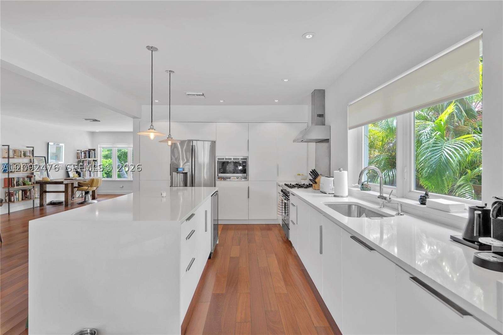 1749 Bay Dr #0, Miami Beach FL 33141