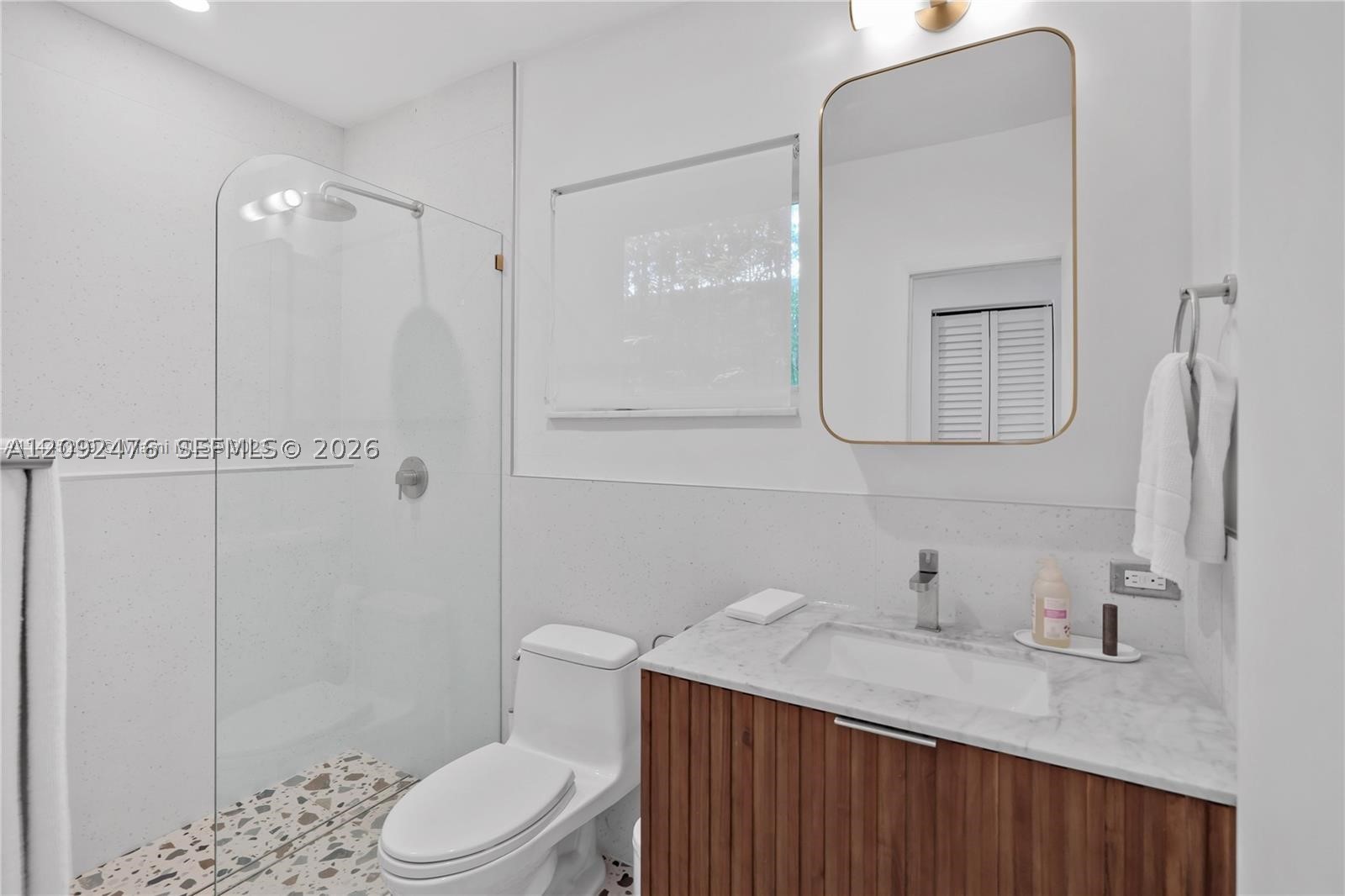 1749 Bay Dr #0, Miami Beach FL 33141